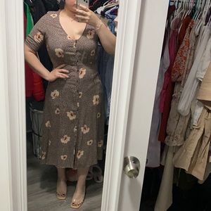 Brown dress